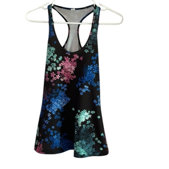 LULULEMON halter sport top, floral,sz 4, retro tag but still in great condition - Picture 1 of 11